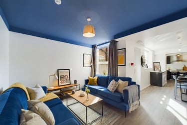 5 bed house, Crofton Street, Rusholme, Manchester, M144DX - Image 1