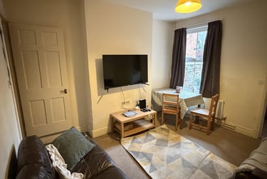 3 bed house, Arthur Street, City Centre, Loughborough, LE113AY - Image 1