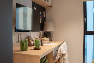 Classic Ensuite, Lower Tower - Image 34