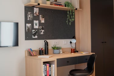 Classic Ensuite, Mid-Tower - Image 27