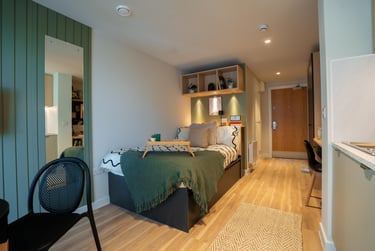 Classic Studio, Lower Tower - Image 1