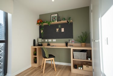 Premium (Accessible) Ensuite, Lower Tower - Image 5