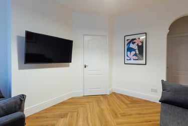 4 bed house, Paget Street, City Centre, Loughborough, LE115DS - Image 2