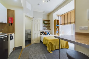 7 bed house, Yarborough Road, West End, Lincoln, LN11HR - Image 4