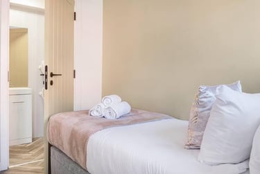 6 bed house, Bridlesmith Gate, Lace Market, Nottingham, NG12GP - Image 15