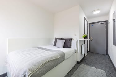 Standard Plus Ensuite - Image 1