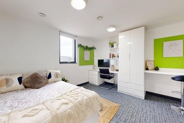 Premium Studio at Glassworks, 36 Vauxhall Road, City Centre, Liverpool, L36DN - Image 1