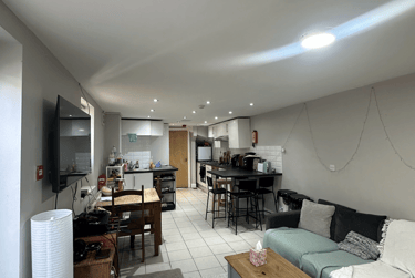 8 bed house, Merthyr Street, Cathays, Cardiff, CF244JL - Image 2