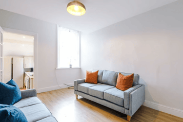 6 bed house, Goldspink Lane, Sandyford, Newcastle, NE21NQ - Image 1