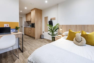 Superior Studio Floor 5-7 at The Sail Works, 3 Bulk Road, City Centre, Lancaster, LA11DF - Image 1