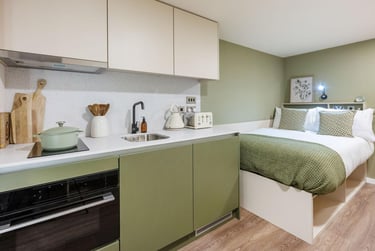 Bronze Studio - Image 2