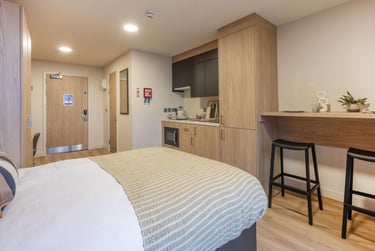 Silver Plus Studio - Image 2