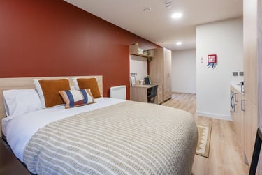 Gold Plus Studio - Image 2