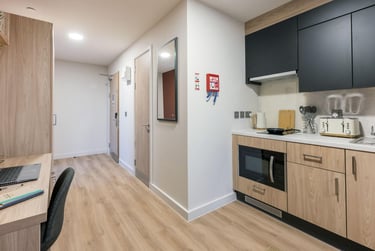 Gold Plus Studio - Image 6