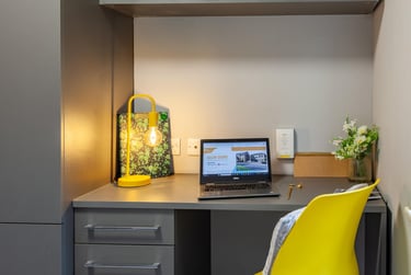 Classic Ensuite at Allen Court, 1 Cromwell Range, Fallowfield, Manchester, M146FQ - Image 7