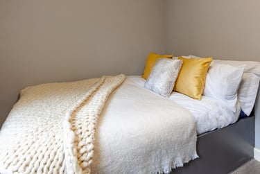 Classic Ensuite at Allen Court, 1 Cromwell Range, Fallowfield, Manchester, M146FQ - Image 9