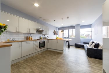 Silver Ensuite at Archer House, Castle Gate, Lace Market, Nottingham, NG17AW - Image 16