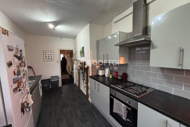 3 bed house, St. Annes Road, Headingley, Leeds, LS63PA - Image 1