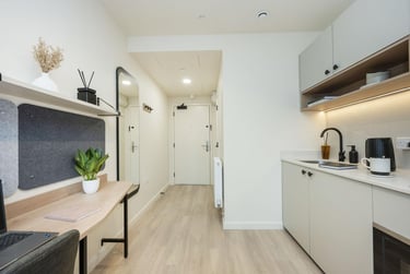 Premium Studio - Image 3