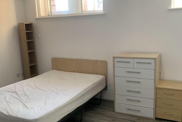 1 bed house, Newarke Street, Highfields, Leicester, LE15SN - Image 1