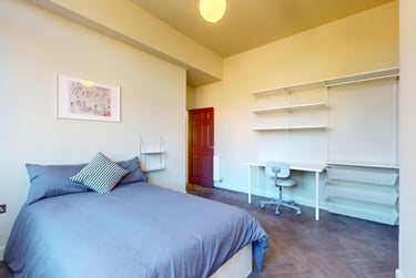 8 bed house, Wards End, City Centre, Loughborough, LE113HA - Image 5