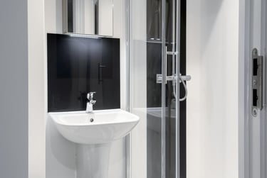 true Superior Apartment - Image 4