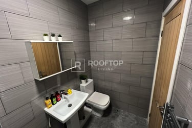 2 bed house, Royal Park Road, Hyde Park, Leeds, LS61FR - Image 6