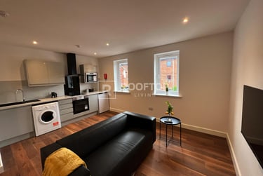 2 bed house, Royal Park Road, Hyde Park, Leeds, LS61FR - Image 3