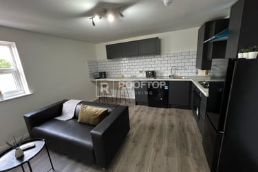 2 bed house, Queens Road, Hyde Park, Leeds, LS61HY - Image 12