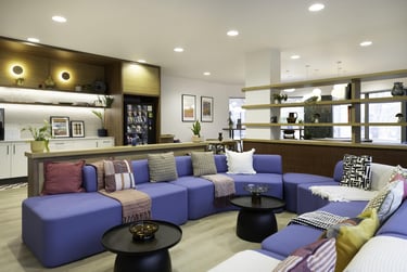 Deluxe Plus Studio - Image 10