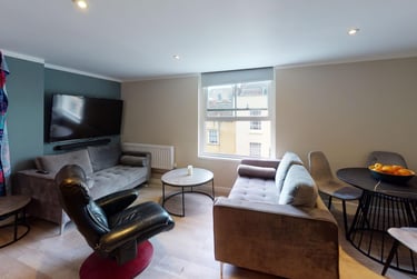 3 bed house, Portland Street, Clifton, Bristol, BS84JH - Image 1