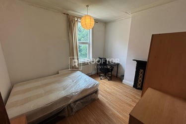 6 bed house, St. Michaels Terrace, Headingley, Leeds, LS63BQ - Image 9