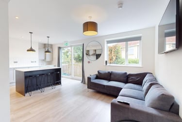 6 bed house, Braemar Avenue, Northville, Bristol, BS70TB - Image 1