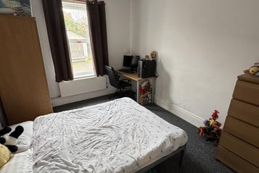 5 bed house, Beeston Road, Dunkirk, Nottingham, NG72JR - Image 2