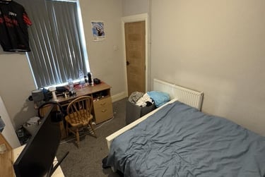 5 bed house, Ridding Terrace, Arboretum, Nottingham, NG31DW - Image 3