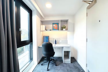 true Superior Apartment - Image 5