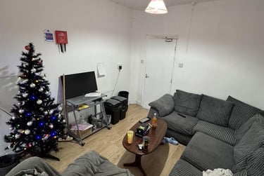 7 bed house, Harlaxton Drive, Lenton, Nottingham, NG71JE - Image 11