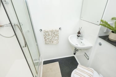 Premium Ensuite - Image 5