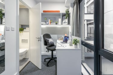 True Apartment at true Leicester, 3 Humberstone Road, Lee Circle, Leicester, LE53AS - Image 3