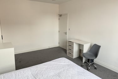 4 bed house, High Street South, Langley Moor, Durham, DH78JW - Image 10