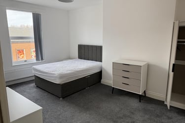 4 bed house, High Street South, Langley Moor, Durham, DH78JW - Image 13