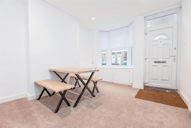 2 bed house, Chippendale Street, Lenton, Nottingham, NG71HB - Image 2