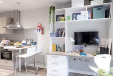 1 bed house, De Montfort Mews, Highfields, Leicester, LE17FW - Image 2