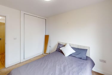 2 bed house, Baxter Gate, City Centre, Loughborough, LE111FT - Image 2