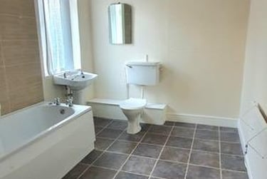 4 bed house, Ripon Street, Victoria Park, Leicester, LE21LW - Image 10