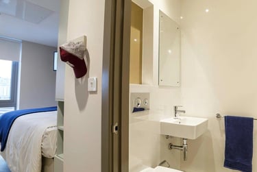 8 Bed Ensuite at COSMOS, 2 Moore Street, City Centre, Sheffield, S37HZ - Image 2