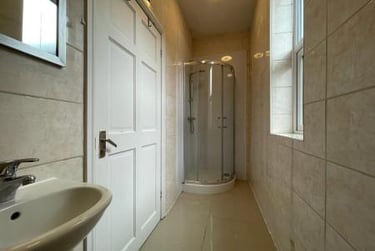 3 bed house, Carholme Road, West End, Lincoln, LN11ST - Image 9