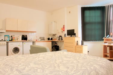 1 bed house, Aylestone Road, City Centre, Leicester, LE27LL - Image 2