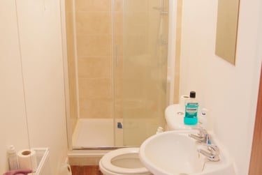 1 bed house, Aylestone Road, City Centre, Leicester, LE27LL - Image 4