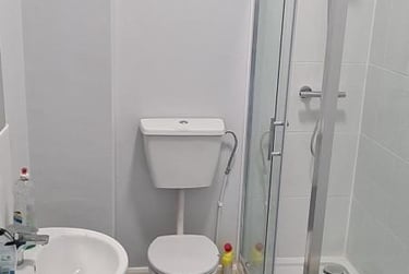 2 bed house, Newtown Street, Highfields, Leicester, LE16WJ - Image 3